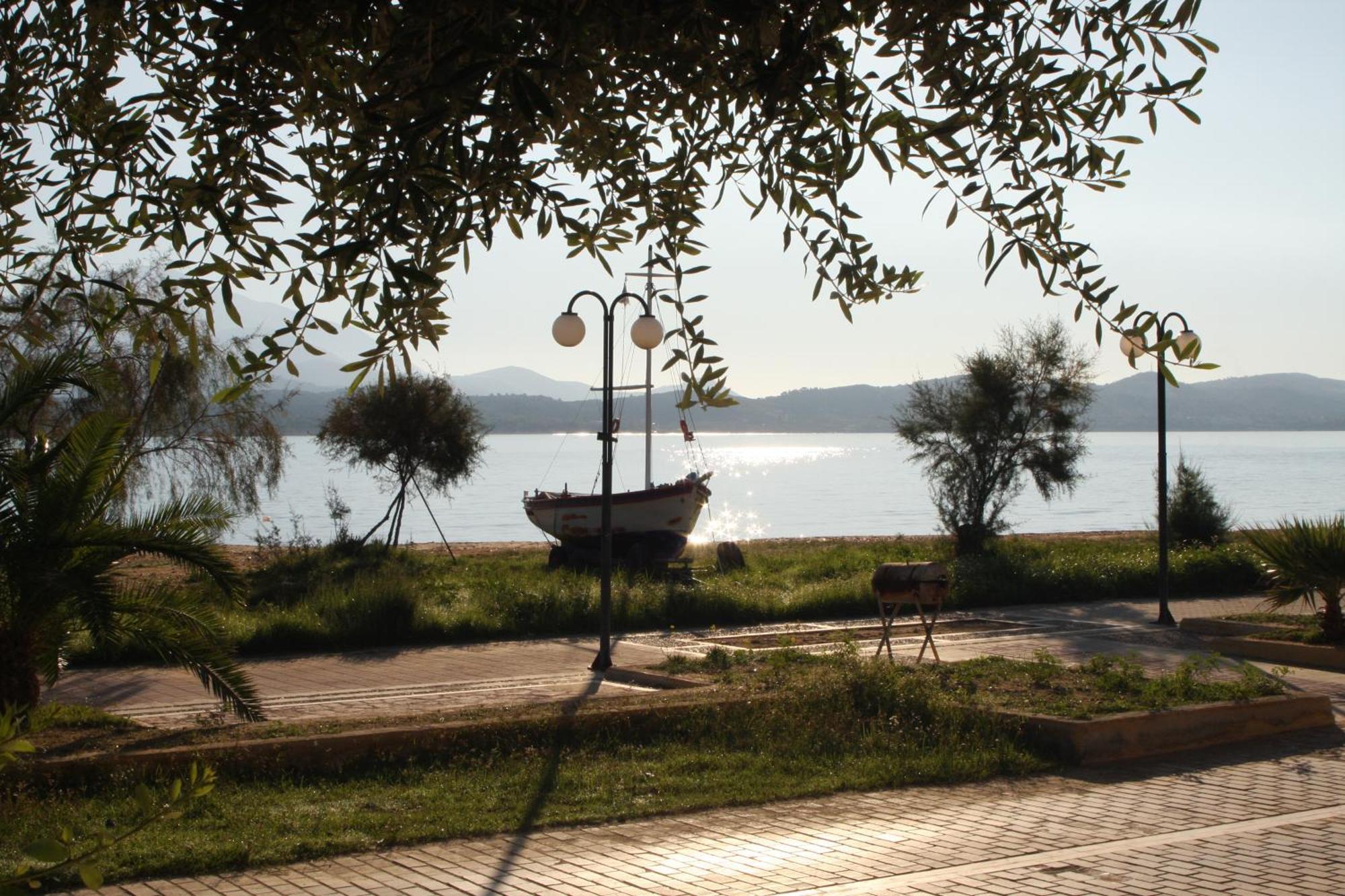 Aura Boutique Hotel Lixouri Exterior photo